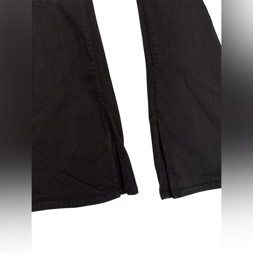 7 for all mankind Black Flared Jeans Size 24 have some stretch split bottoms - Picture 3 of 5